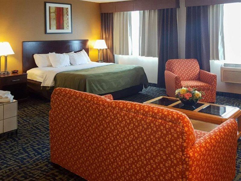 Quality Inn Ozark-Springfield South Exteriér fotografie
